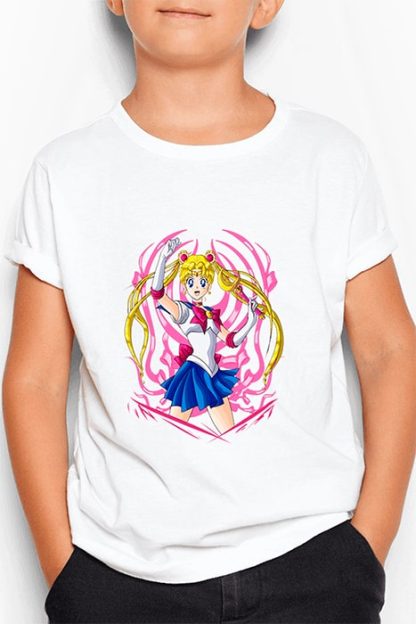 polera blanca de niño con diseño de Sailor Moon con cintas de Sailor Scouts
