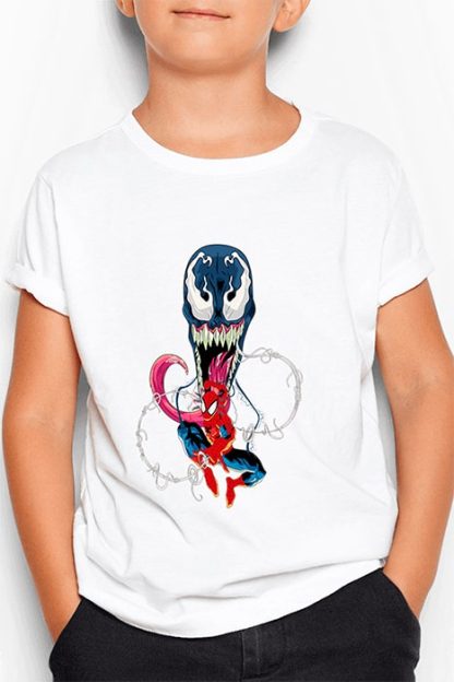 polera blanca de niño con diseño de spider-man y venom